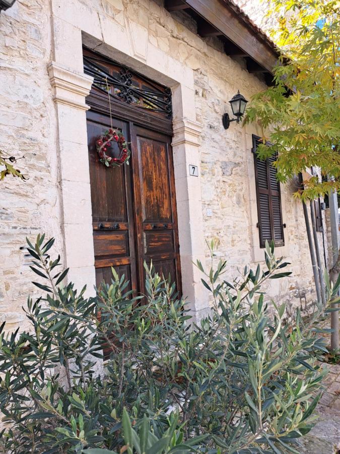 Liakoto Guest House Panayia Luaran gambar