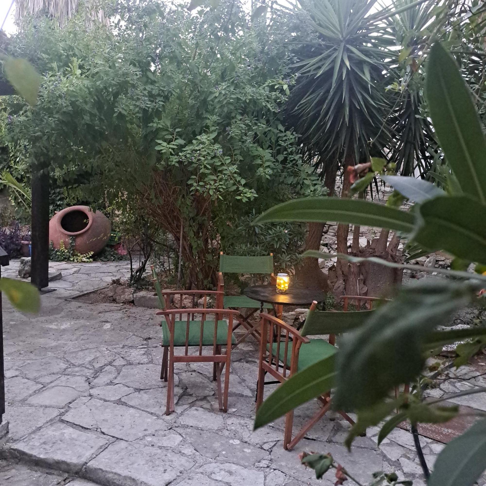 Liakoto Guest House Panayia Luaran gambar