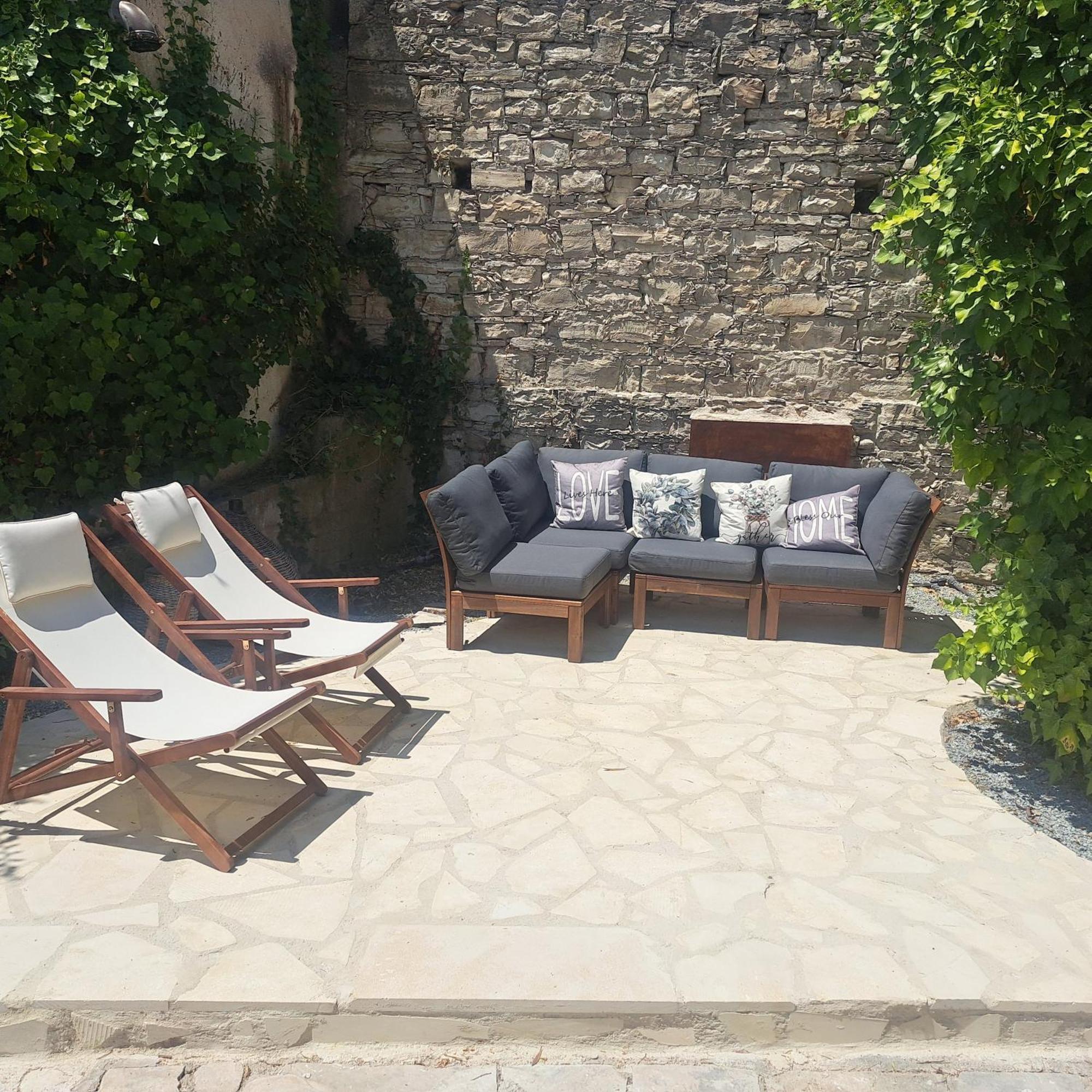 Liakoto Guest House Panayia Luaran gambar
