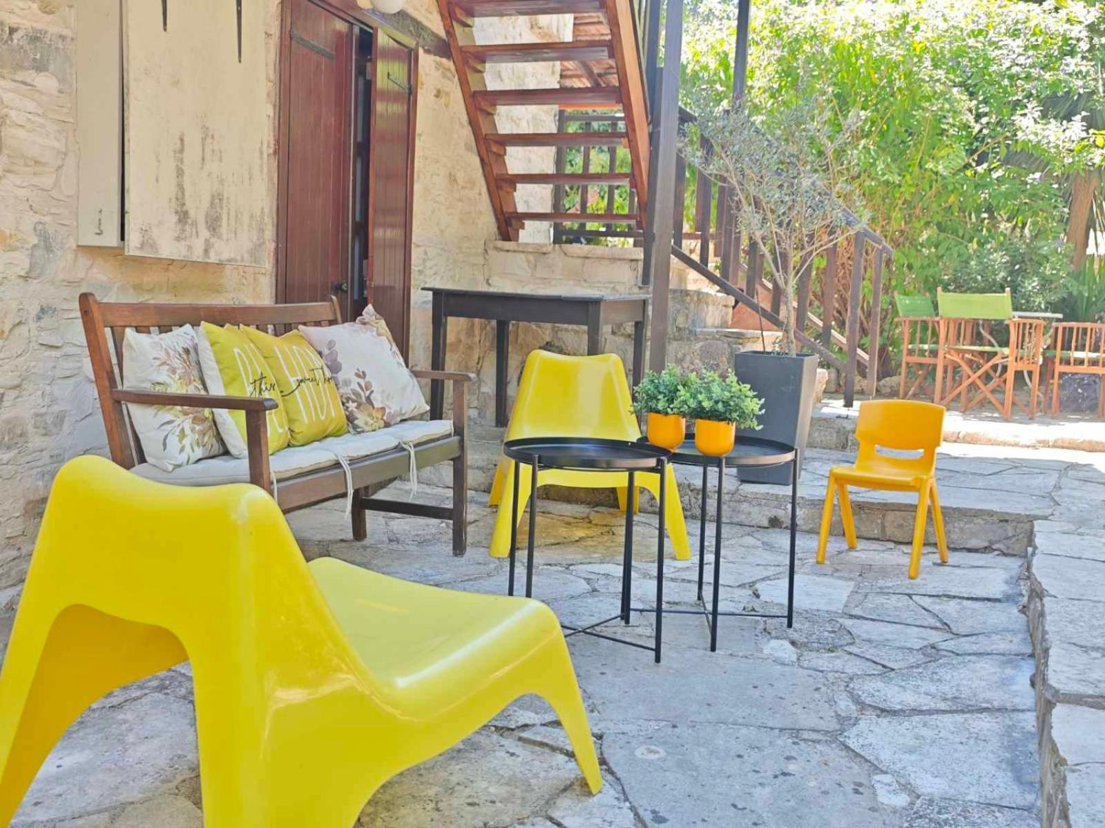 Liakoto Guest House Panayia Luaran gambar