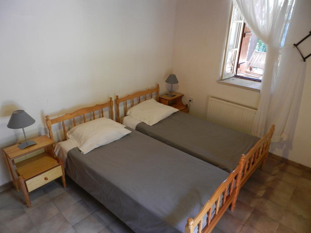 Liakoto Guest House Panayia Luaran gambar